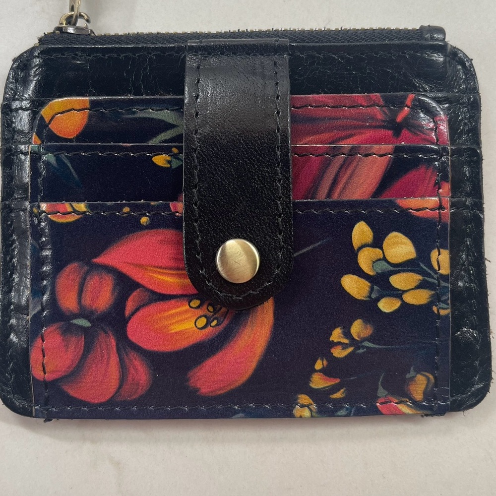 Patricia Nash wallet